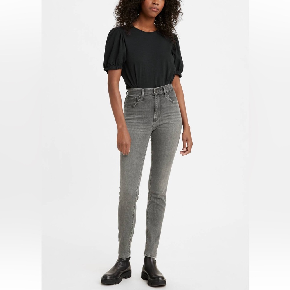 NWT Levi’s 721 High Rise Skinny Jeans - Charcoal Gray - Sculpt Hypersoft